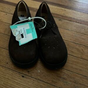 Elefanten new size 12w. 30 maryjane shoes brown